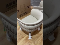 गुच्छेदार चमड़ा लकड़ी रेस्तरां कुर्सियों गद्देदार असबाब H77cm